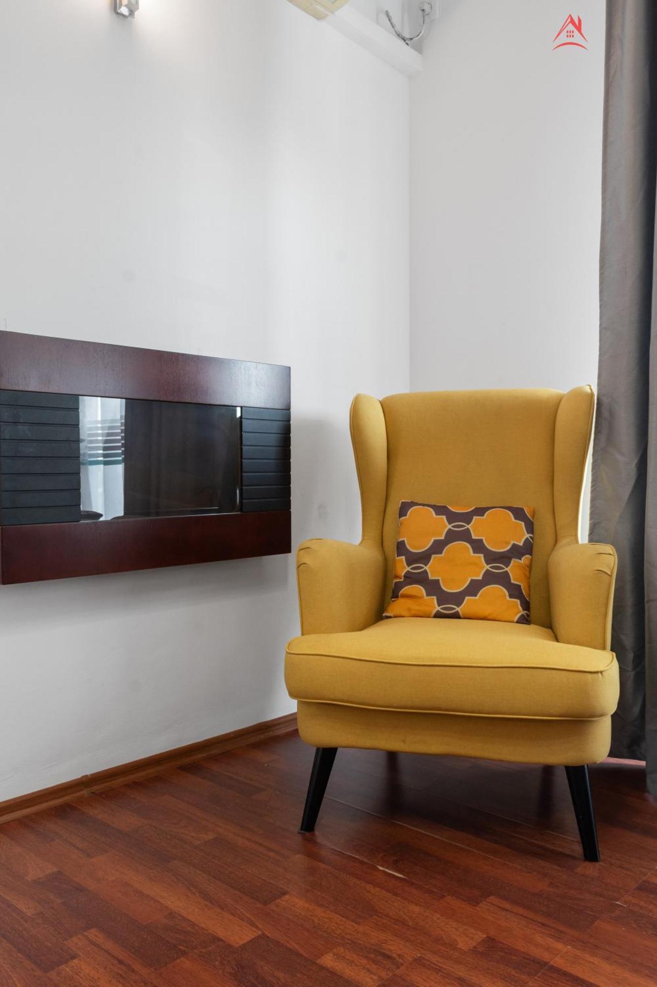 Dreamhouse Titan - Rasarit De Soare Bukarest
